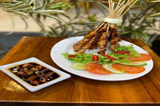 SATE AYAM BUMBU KECAP